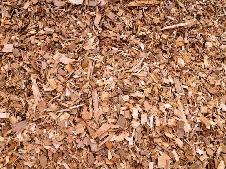 Bark, Wood Chips, Hogged Fuel Sunland Bark and Topsoil